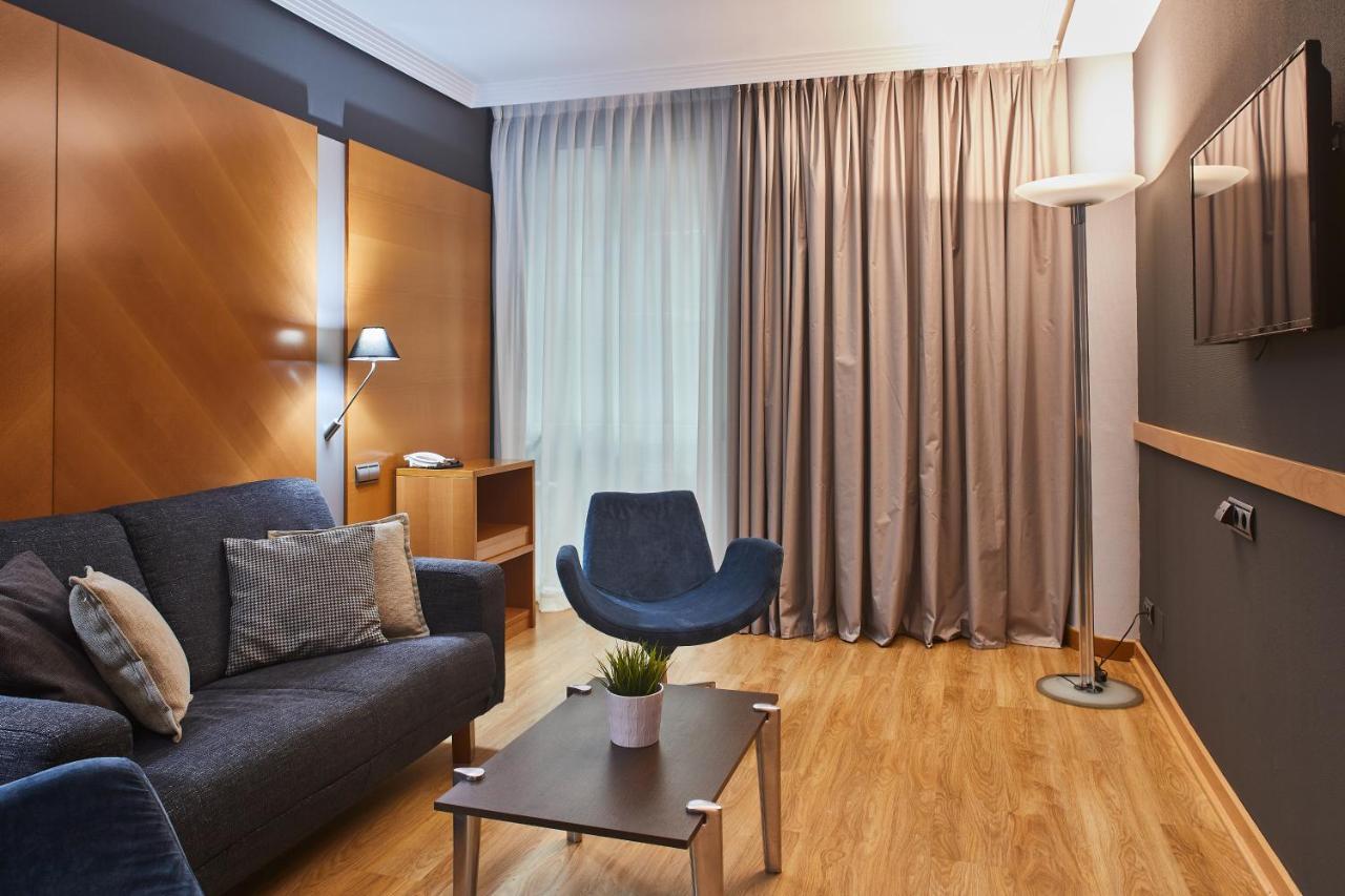 Hotel Silken Juan De Austria à Valladolid Extérieur photo